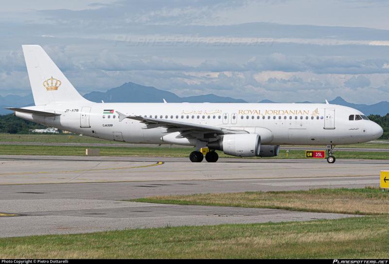 jy-azb-royal-jordanian-airbus-a320-214_PlanespottersNet_1639067_6f1443f7e6_o.thumb.jpg.510745a1c1cc6d89f7a561dad70ffc5d.jpg